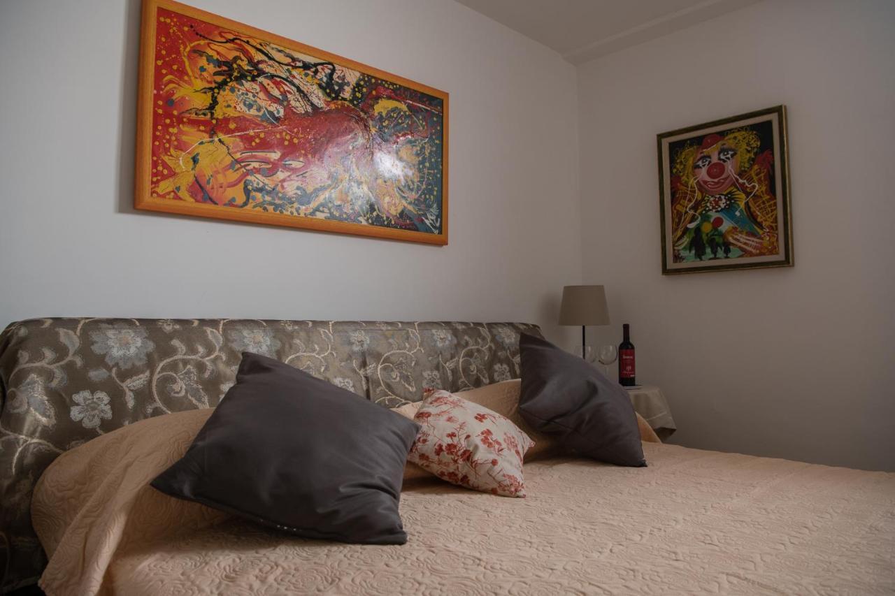 ايسكيا Villa Iscla Maison D'Hotes المظهر الخارجي الصورة